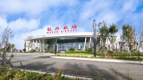 完工后的菏泽牡丹机场航站楼 (牛龙龙 摄)本次验收由菏泽机场建设投资