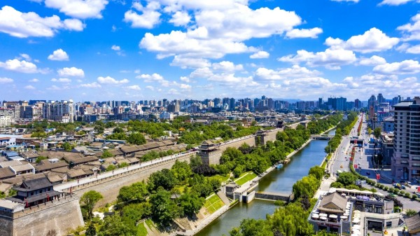 池萬隆：浅谈新时代的民营企业家的素质和修养