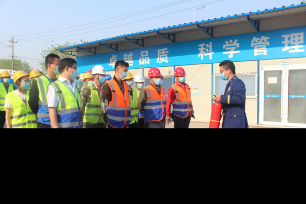 中建三局北京公司重点项目开展“消防安全进工地、致敬最美劳动者”主题宣教活动