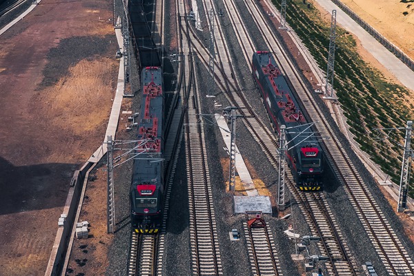 铁路物流集团：高质量发展步伐蹄疾步稳