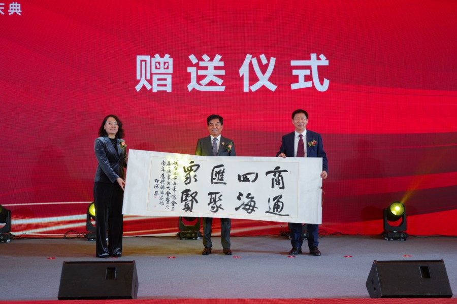图片27.jpg